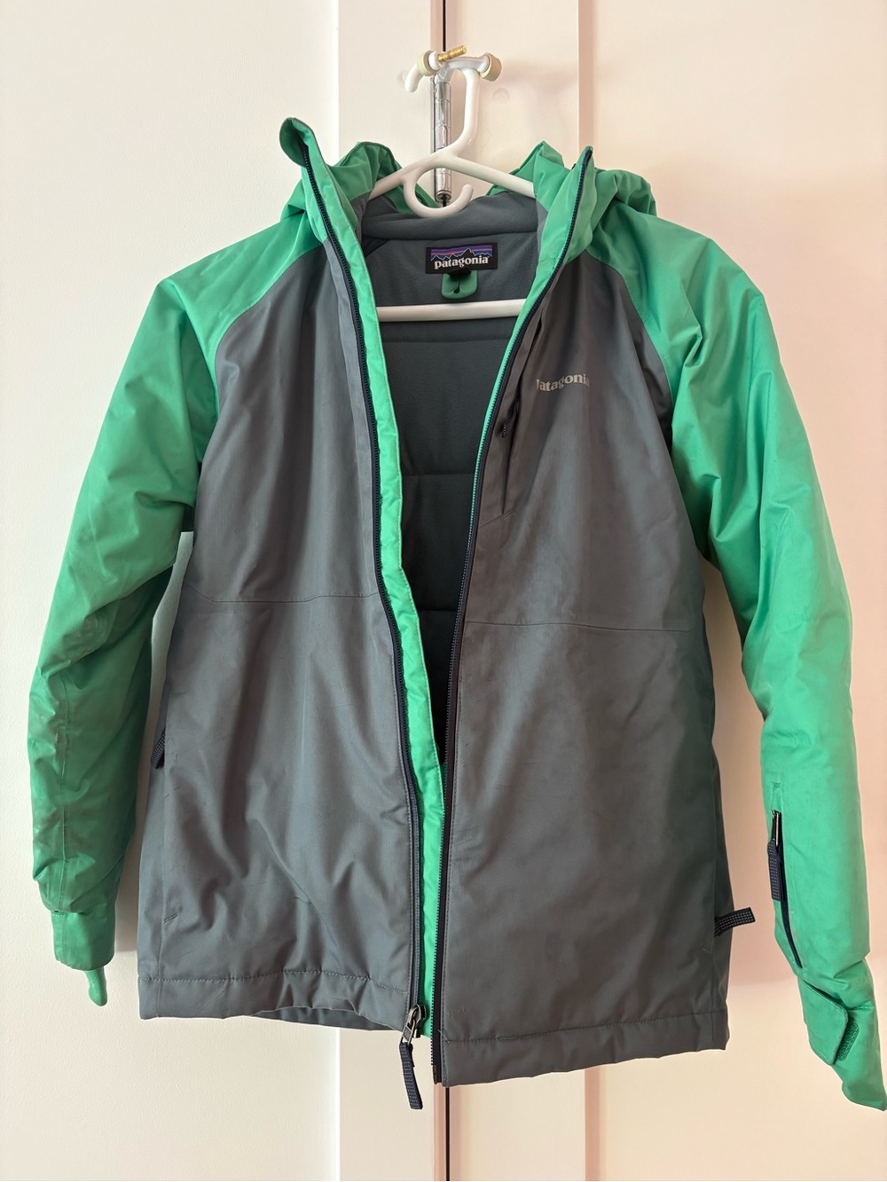 Patagonia Kids Two-Tone Green and Gray Puffer Jacket